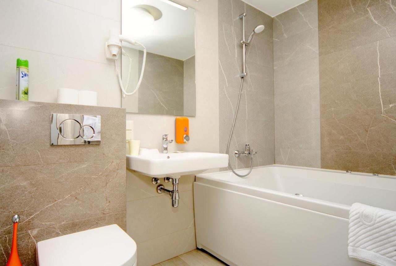 Arena Apartments Kijev Kültér fotó